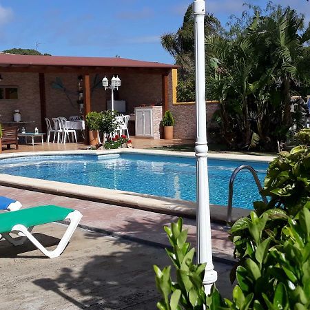 Chalet La Huerta Con Piscina Y Wifi Conil De La Frontera Exterior photo