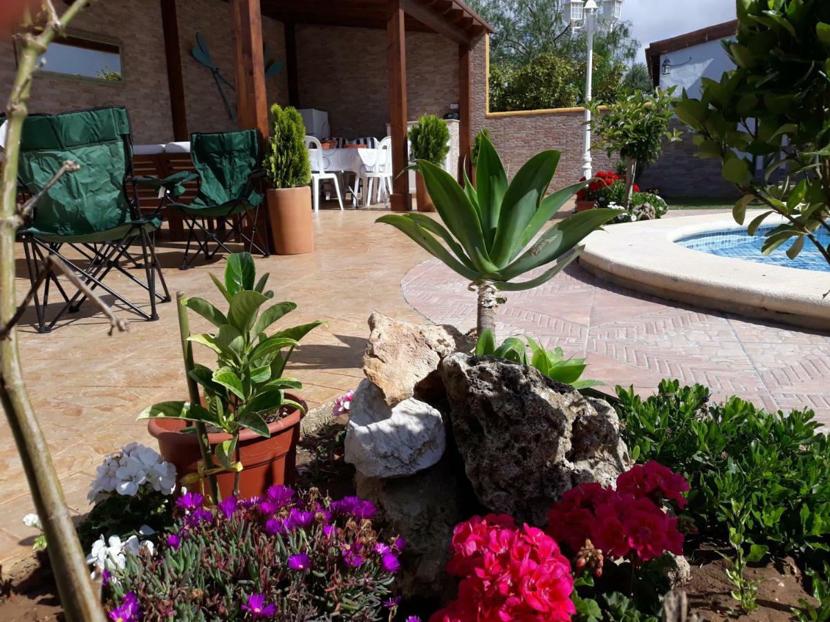 Chalet La Huerta Con Piscina Y Wifi Conil De La Frontera Exterior photo